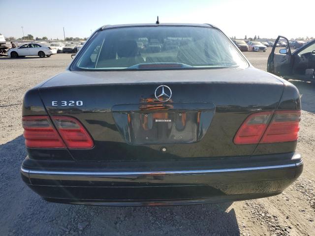 صورة رقم 6 من المزاد - 2000 MERCEDES-BENZ E 320 مع VIN WDBJF65J4YB097144