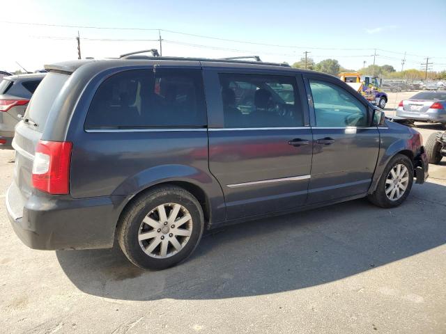 Photo 3 from auction – 2013 CHRYSLER TOWN & COU with VIN 2C4RC1BG1DR696992