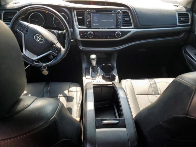 Photo 8 from auction – 2017 TOYOTA HIGHLANDER with VIN 5TDYZRFH6HS212842