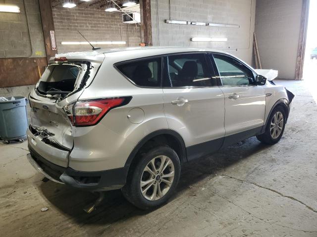 Photo 3 from auction – 2017 FORD ESCAPE SE with VIN 1FMCU9GD9HUE44556