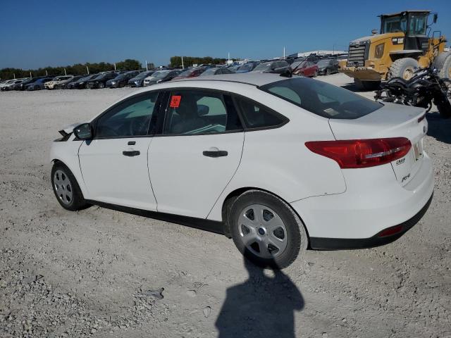Photo 2 from auction – 2016 FORD FOCUS S with VIN 1FADP3E26GL249622