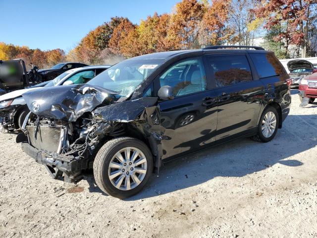 Photo 1 from auction – 2015 TOYOTA SIENNA LE with VIN 5TDJK3DC5FS118166