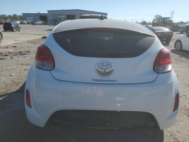 Photo 6 from auction – 2015 HYUNDAI VELOSTER with VIN KMHTC6AD0FU232300