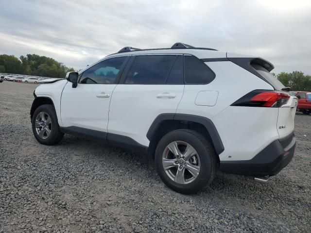 Photo 2 from auction – 2023 TOYOTA RAV4 XLE with VIN 2T3P1RFV8PC353550