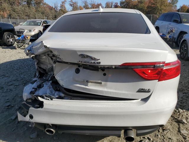 Photo 6 from auction – 2017 JAGUAR XF PREMIUM with VIN SAJBJ4BV2HCY38967