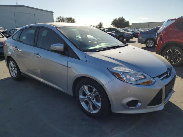 Photo 4 from auction – 2014 FORD FOCUS SE with VIN 1FADP3F27EL149914