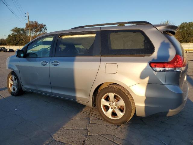 Photo 2 from auction – 2014 TOYOTA SIENNA LE with VIN 5TDKK3DC7ES414244