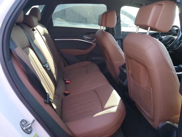 Photo 10 from auction – 2022 AUDI E-TRON PRE with VIN WA1LAAGE2NB012576