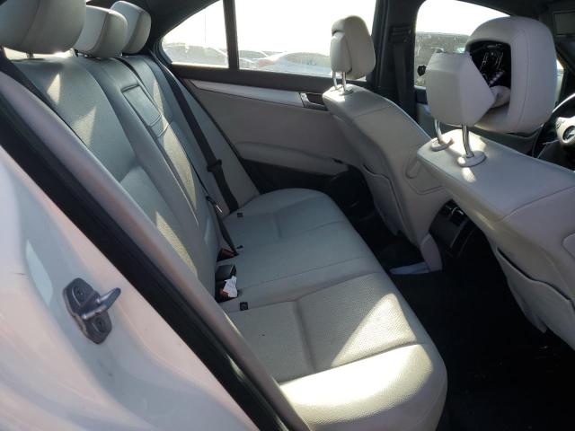 Photo 10 from auction – 2011 MERCEDES-BENZ C 300 with VIN WDDGF5EB4BA467025