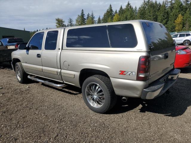 Фото 2 с аукциона – 2002 CHEVROLET SILVERADO с VIN 2GCEK19T121229314