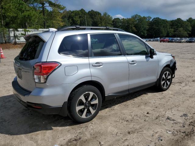 Photo 3 from auction – 2018 SUBARU FORESTER 2 with VIN JF2SJARC3JH425841