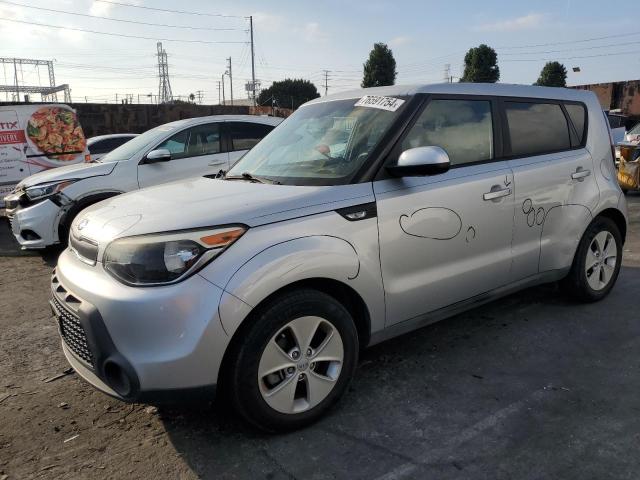 KIA SOUL 2014 مع رقم تعريف المركبة KNDJN2A27E7705703 - صورة من المزاد