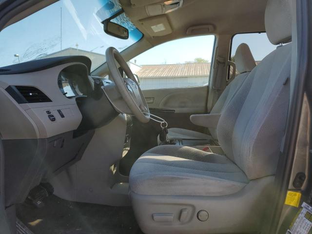 Photo 7 from auction – 2013 TOYOTA SIENNA LE with VIN 5TDKK3DC2DS334610