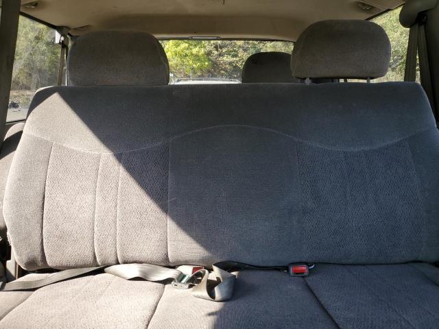 Photo 10 from auction – 2003 CHEVROLET ASTRO with VIN 1GNEL19X43B125943