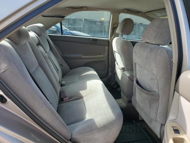 Photo 10 from auction – 2004 TOYOTA CAMRY LE with VIN 4T1BE32K84U793777