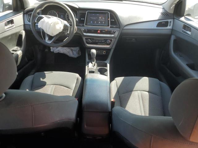 Photo 8 from auction – 2019 HYUNDAI SONATA SE with VIN 5NPE24AF8KH740976