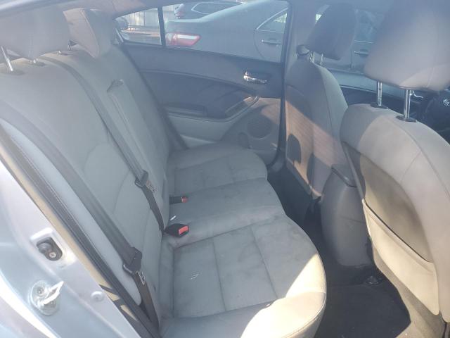 Photo 10 from auction – 2016 KIA FORTE LX with VIN KNAFX4A69G5560528
