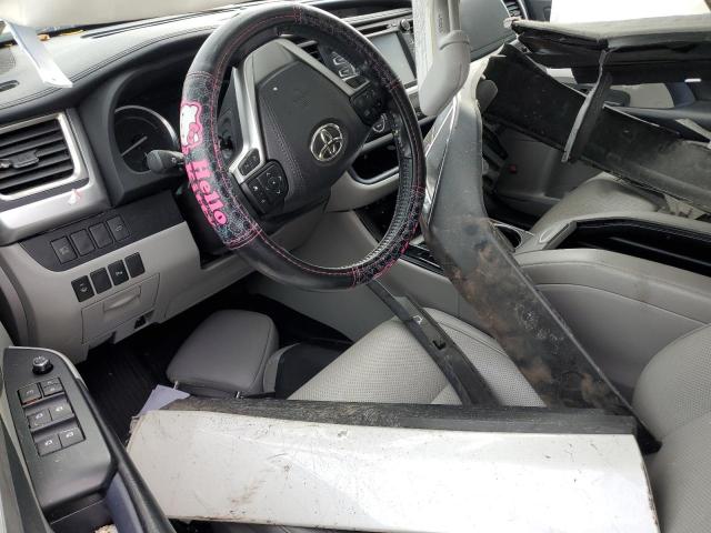 Photo 8 from auction – 2019 TOYOTA HIGHLANDER with VIN 5TDDGRFH2KS067438