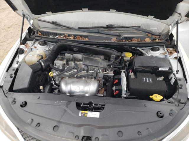 Photo 11 from auction – 2015 CHRYSLER 200 LIMITE with VIN 1C3CCCAB0FN526456