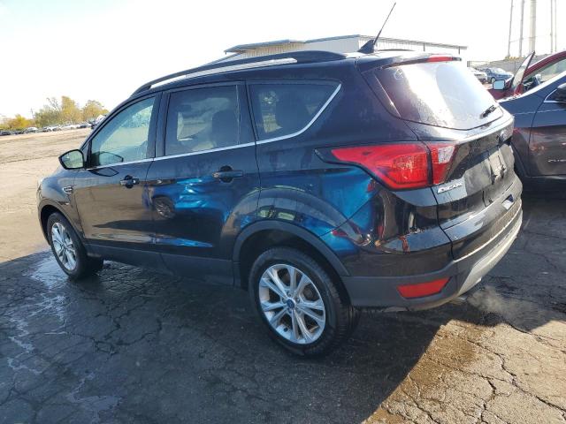 Photo 2 from auction – 2019 FORD ESCAPE SEL with VIN 1FMCU0HD0KUA16506