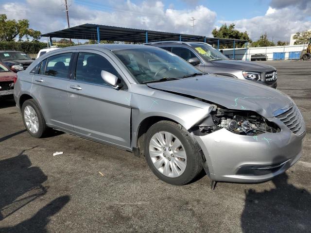 Photo 4 from auction – 2014 CHRYSLER 200 LX with VIN 1C3CCBAB2EN214129