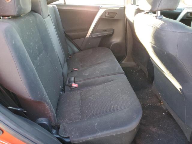 Photo 10 from auction – 2015 TOYOTA RAV4 LE with VIN JTMZFREV6FJ031223