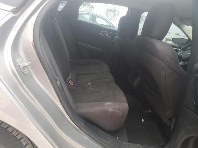 Photo 10 from auction – 2015 CHRYSLER 200 LIMITE with VIN 1C3CCCAB7FN569644