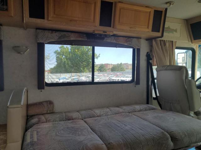 Photo 5 from auction – 1995 DLPH MOTORHOME with VIN 3FCMF53GXSJA02829