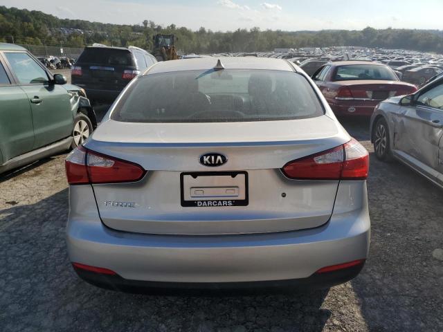 Zdjęcie 6 z aukcji – 2014 KIA FORTE LX z VIN KNAFK4A62E5098342