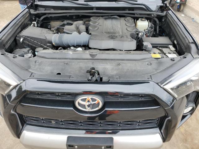 Photo 12 from auction – 2019 TOYOTA 4RUNNER SR with VIN JTEBU5JR4K5725609