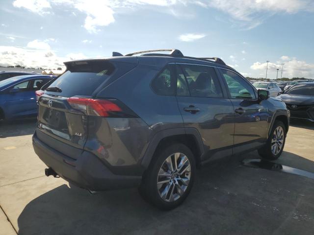 Photo 3 from auction – 2020 TOYOTA RAV4 XLE P with VIN 2T3C1RFV5LC063646