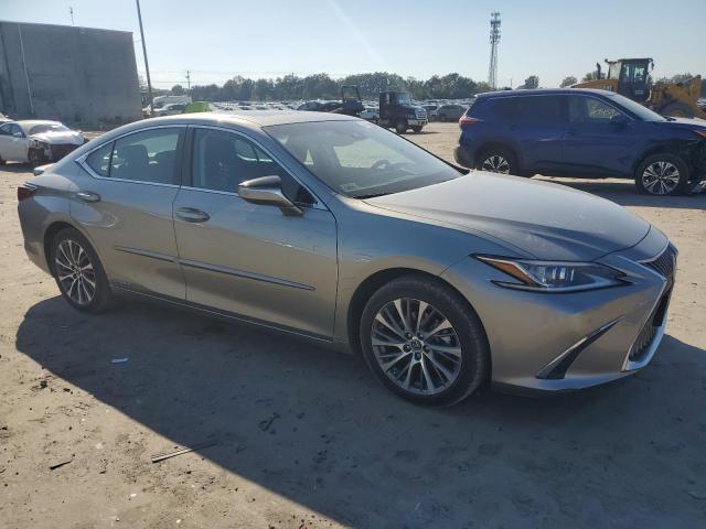 Photo 4 from auction – 2021 LEXUS ES 300H with VIN 58ADA1C11MU008863