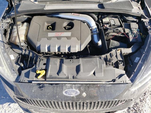 Photo 11 from auction – 2017 FORD FOCUS ST with VIN 1FADP3L93HL290159