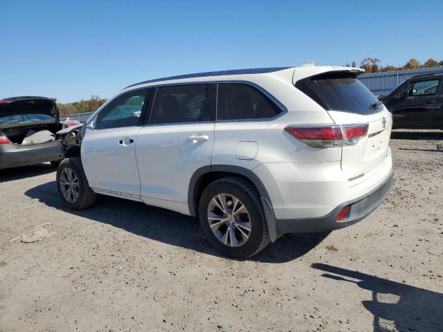 Photo 2 from auction – 2015 TOYOTA HIGHLANDER with VIN 5TDJKRFH3FS178006
