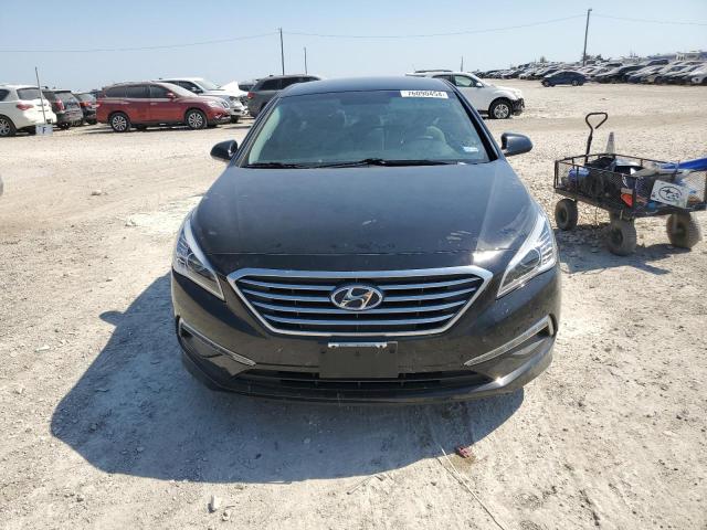 Photo 5 from auction – 2015 HYUNDAI SONATA SE with VIN 5NPE24AF1FH178702