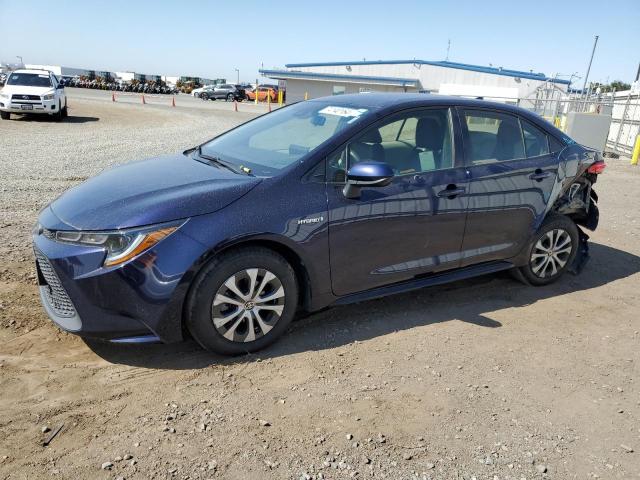 TOYOTA COROLLA LE 2021 with VIN JTDEAMDE5MJ008837 - Photo from auction