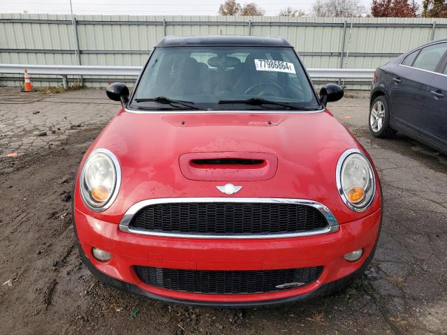 Photo 5 from auction – 2009 MINI COOPER CLU with VIN WMWMM93599TL04082