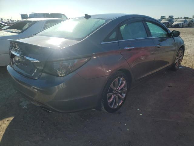 Photo 3 from auction – 2013 HYUNDAI SONATA SE with VIN 5NPEC4AC0DH681380