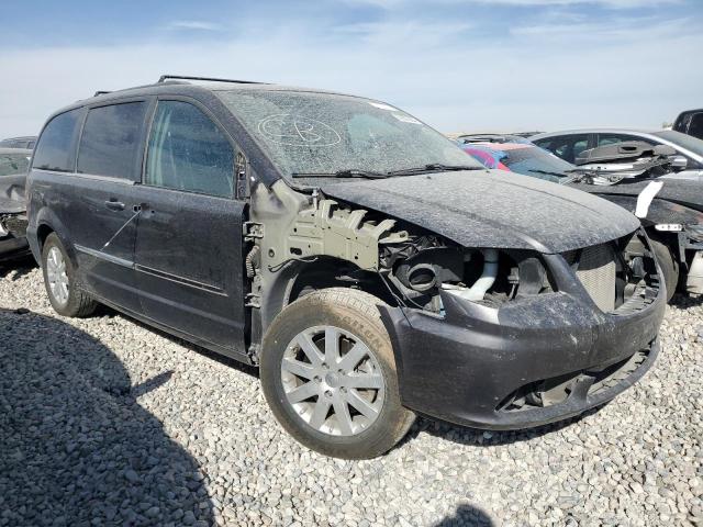 Photo 4 from auction – 2015 CHRYSLER TOWN & COU with VIN 2C4RC1BG5FR752323