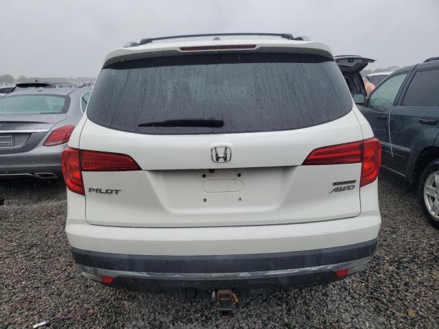 Photo 6 from auction – 2017 HONDA PILOT TOUR with VIN 5FNYF6H90HB035688