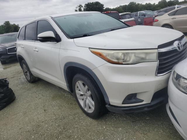 Photo 4 from auction – 2015 TOYOTA HIGHLANDER with VIN 5TDZARFH0FS015982