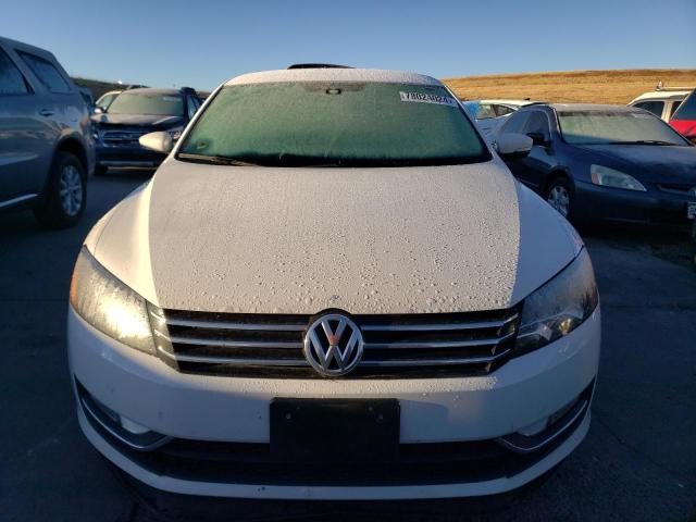 Photo 5 from auction – 2015 VOLKSWAGEN PASSAT S with VIN 1VWAS7A34FC114233