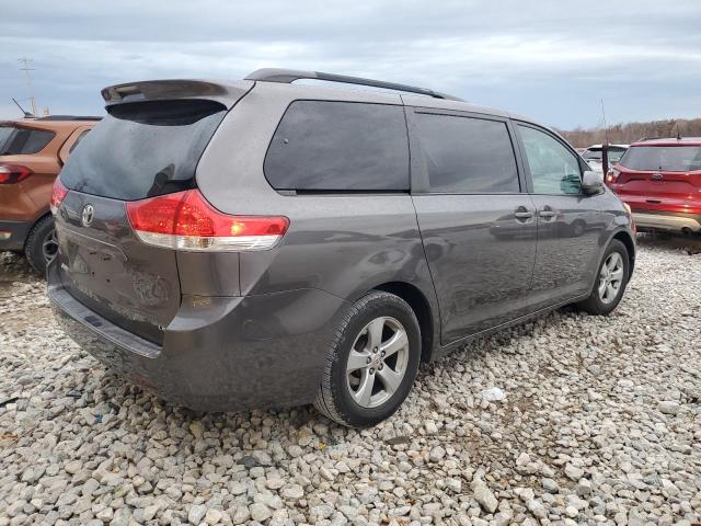Photo 3 from auction – 2012 TOYOTA SIENNA LE with VIN 5TDKK3DC3CS201725