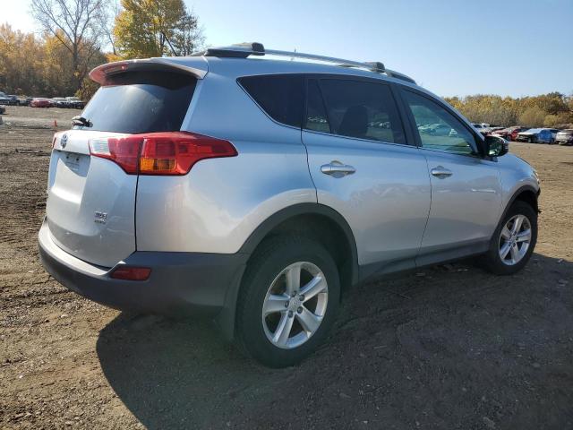 Photo 3 from auction – 2013 TOYOTA RAV4 XLE with VIN 2T3RFREV0DW058061
