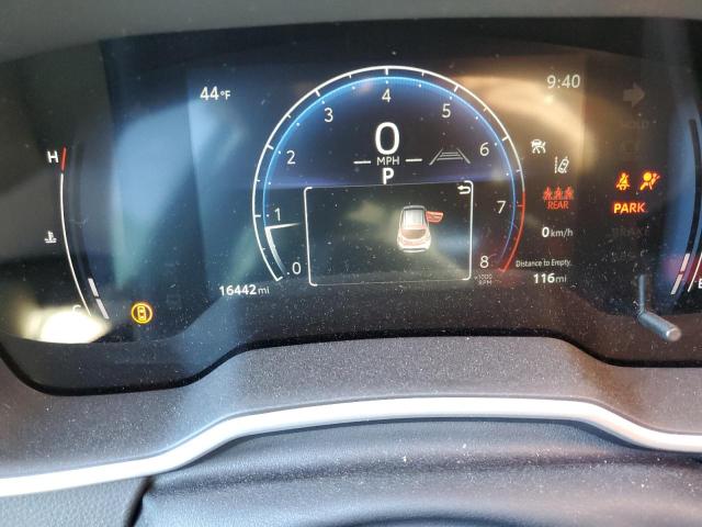 Photo 9 from auction – 2023 TOYOTA COROLLA XS with VIN JTNC4MBE1P3208037