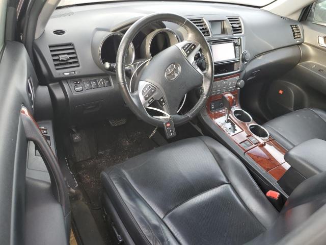 Photo 8 from auction – 2013 TOYOTA HIGHLANDER with VIN 5TDYK3EHXDS117181