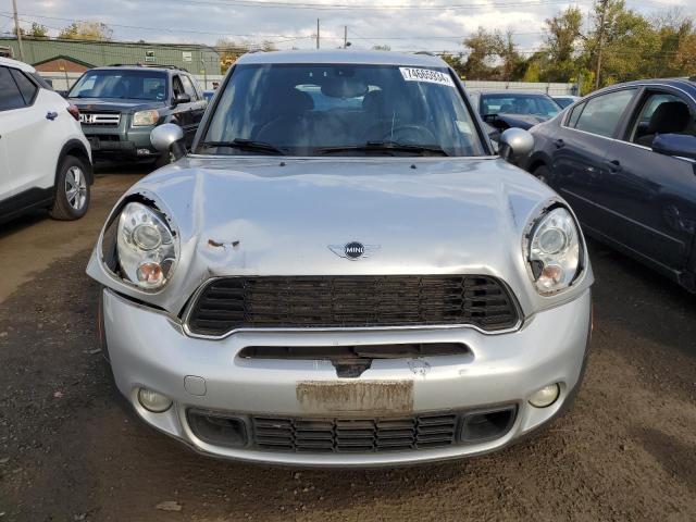 Photo 5 from auction – 2011 MINI COOPER S C with VIN WMWZC5C58BWL53926