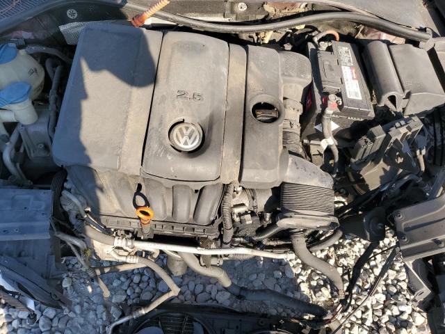 Photo 11 from auction – 2012 VOLKSWAGEN PASSAT SE with VIN 1VWBP7A30CC103442