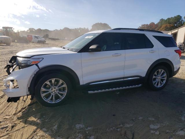 FORD EXPLORER X 2020 with VIN 1FMSK8DH5LGA32936 - Photo from auction