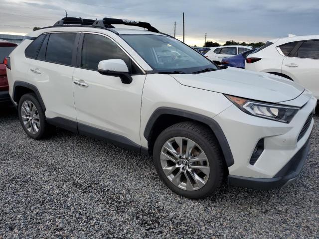 Photo 4 from auction – 2019 TOYOTA RAV4 LIMIT with VIN JTMY1RFV0KD012653